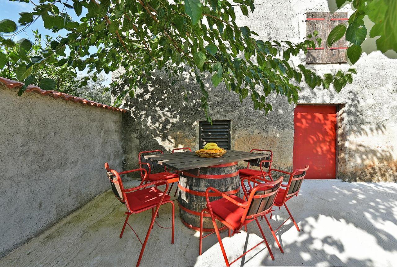 House Monteci 1378 Villa Galižana Екстериор снимка