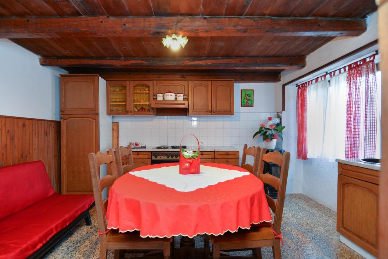House Monteci 1378 Villa Galižana Екстериор снимка