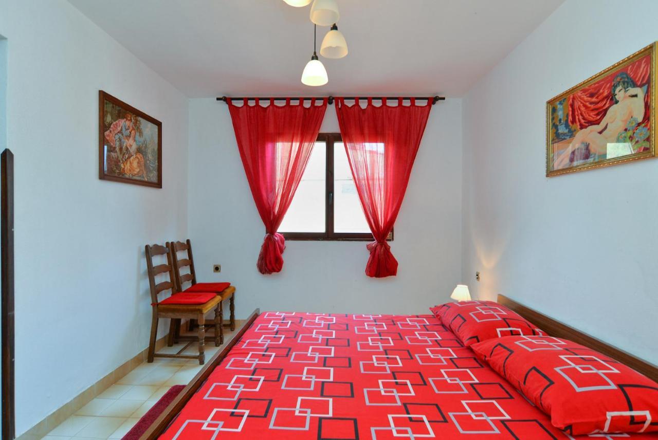 House Monteci 1378 Villa Galižana Екстериор снимка