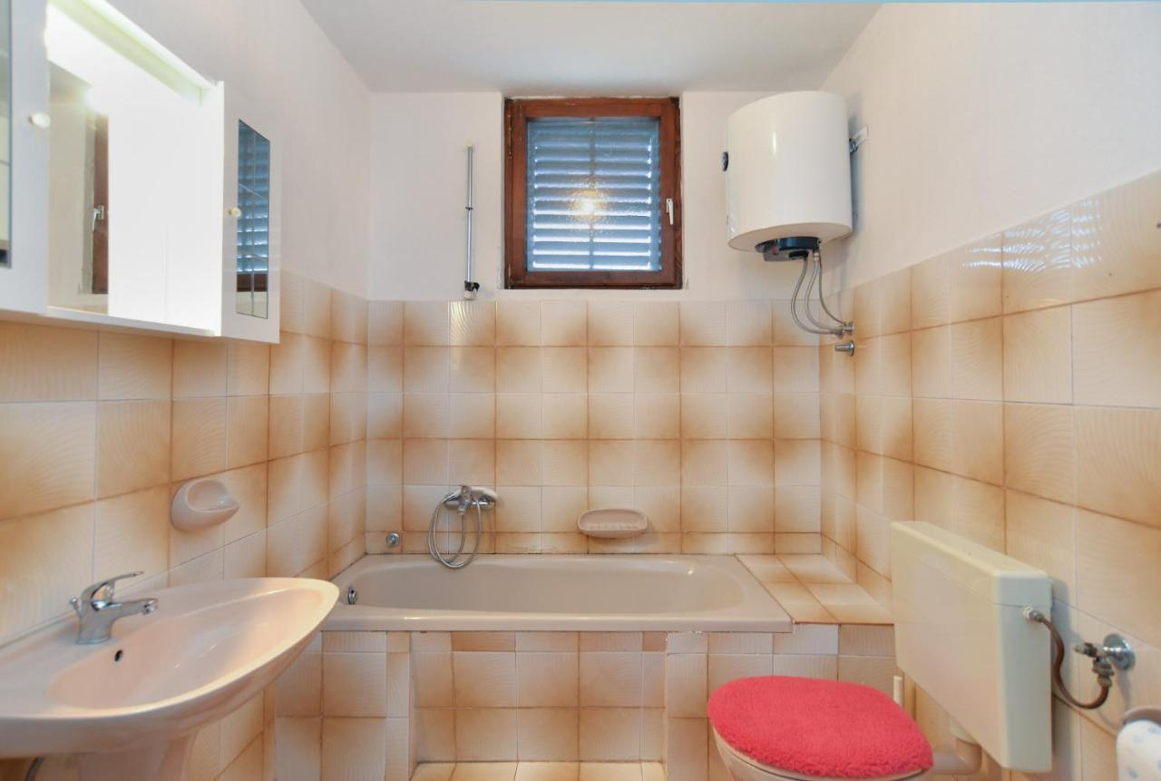 House Monteci 1378 Villa Galižana Екстериор снимка
