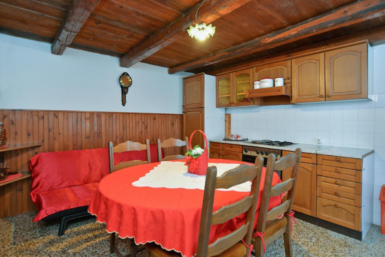House Monteci 1378 Villa Galižana Екстериор снимка